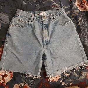 LIZ CLAIBORNE Cutoff Denim Shorts